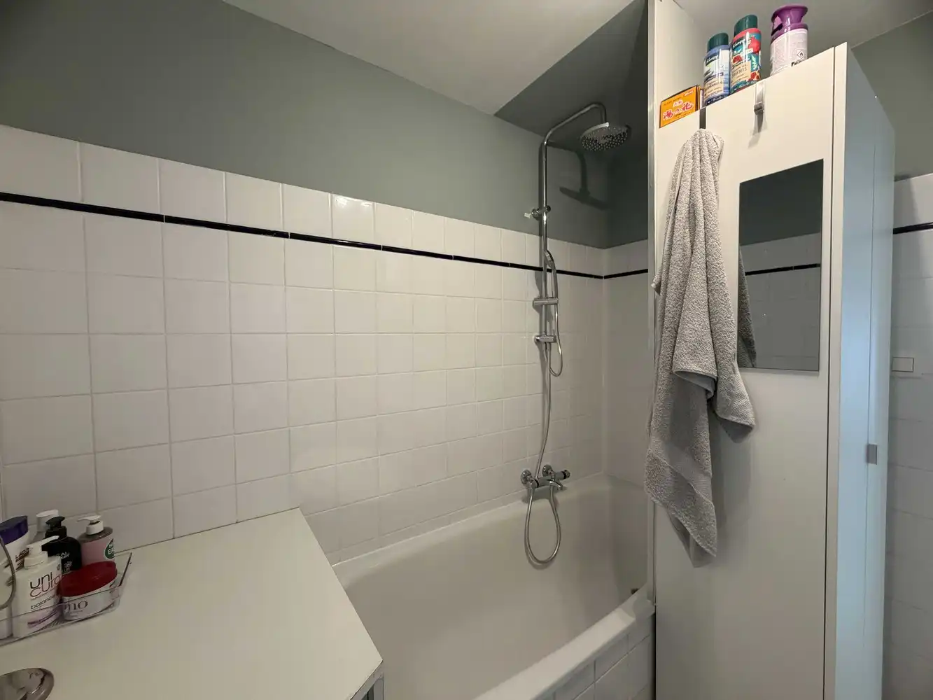 Instapklaar duplexappartement met 3 slaapkamers in residentiële woonomgeving foto 14