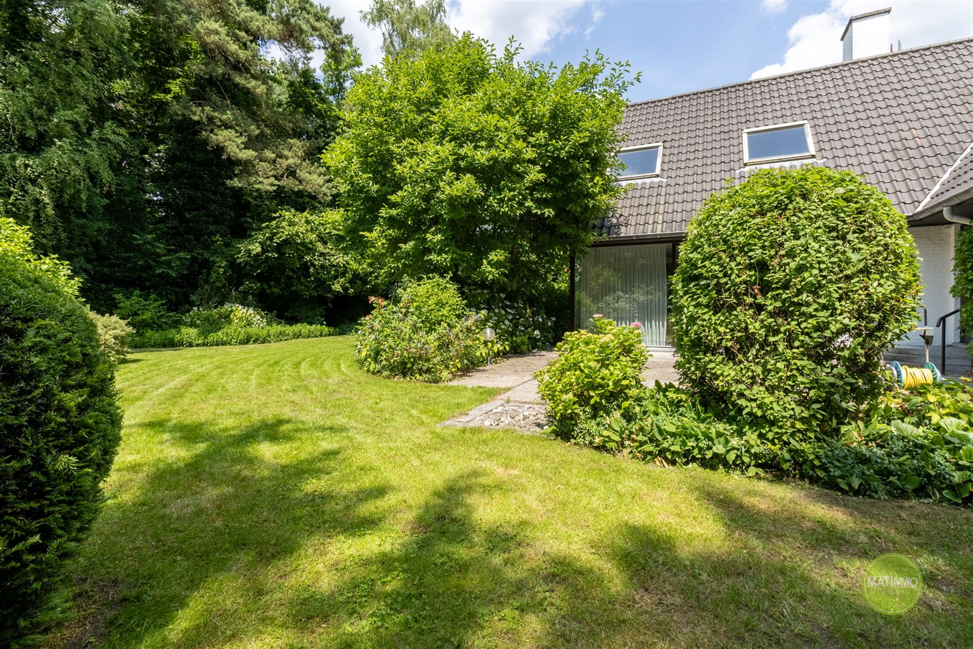 Karaktervolle villa in groene oase in Europese wijk te Mol foto 28
