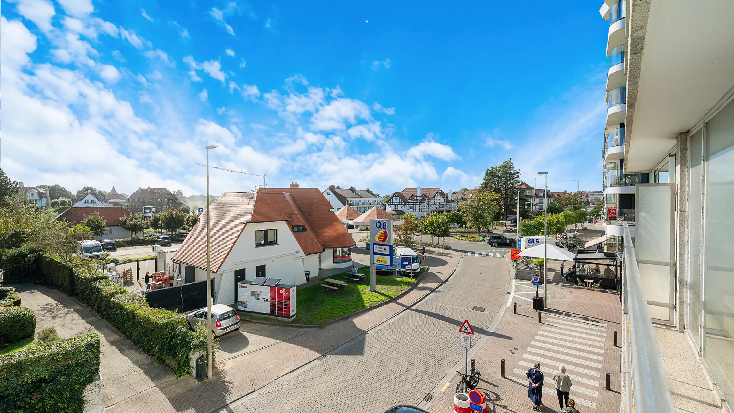 Ruim 1-slaapkamerappartement op toplocatie Kustlaan – Zoute foto 2