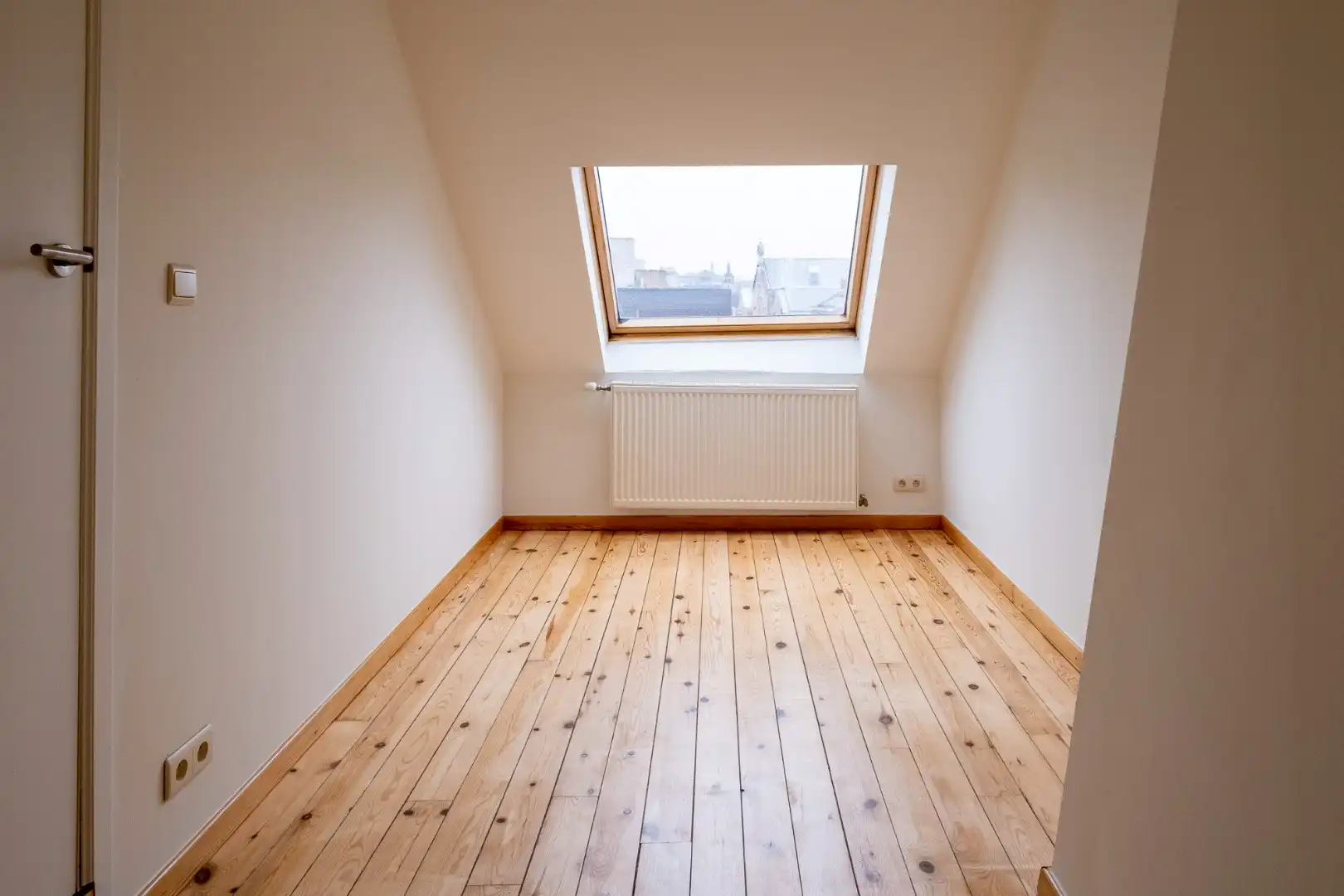 Lichtrijk appartement op de Paardenmarkt! foto 4