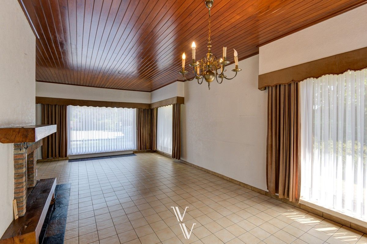 Mooi te renoveren landhuis met 3 slpk foto 7