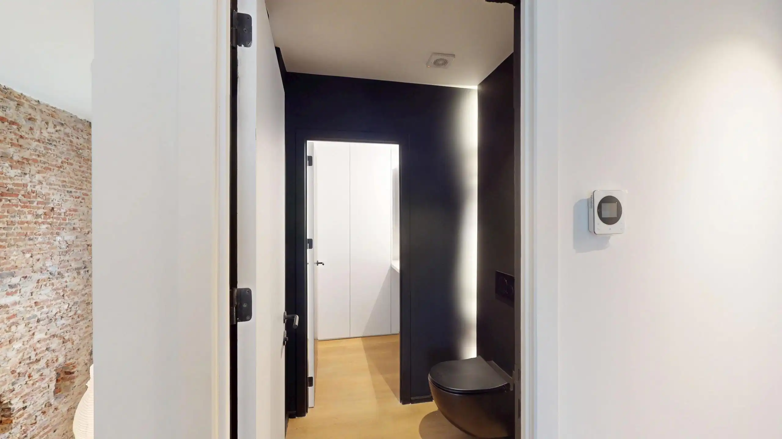 ANTWERPEN CENTRUM - gerenoveerde woning foto 6