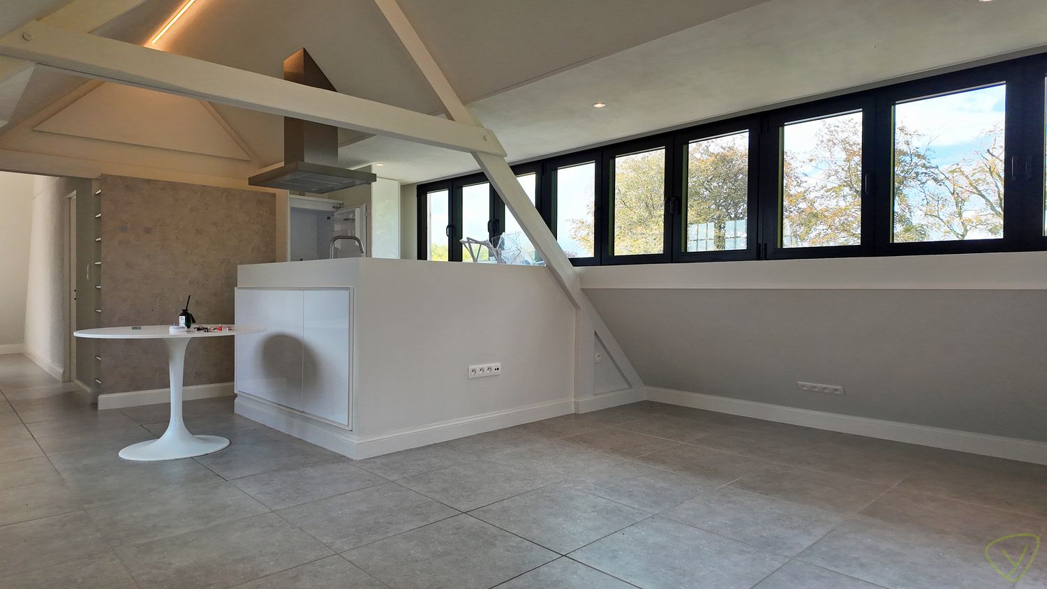 Vernieuwd appartement met terras en centrale ligging! foto 4