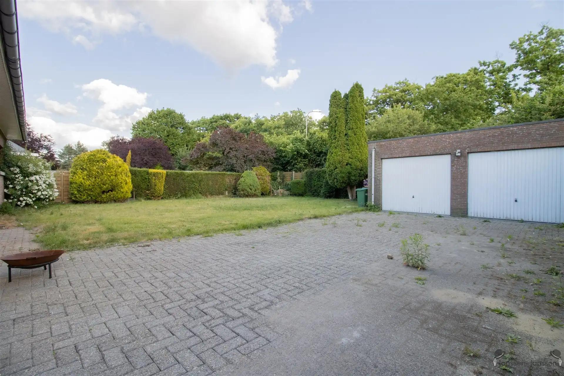 Gerenoveerde gelijkvloerswoning met 2 tot 3 slaapkamers op 760 m² foto 16