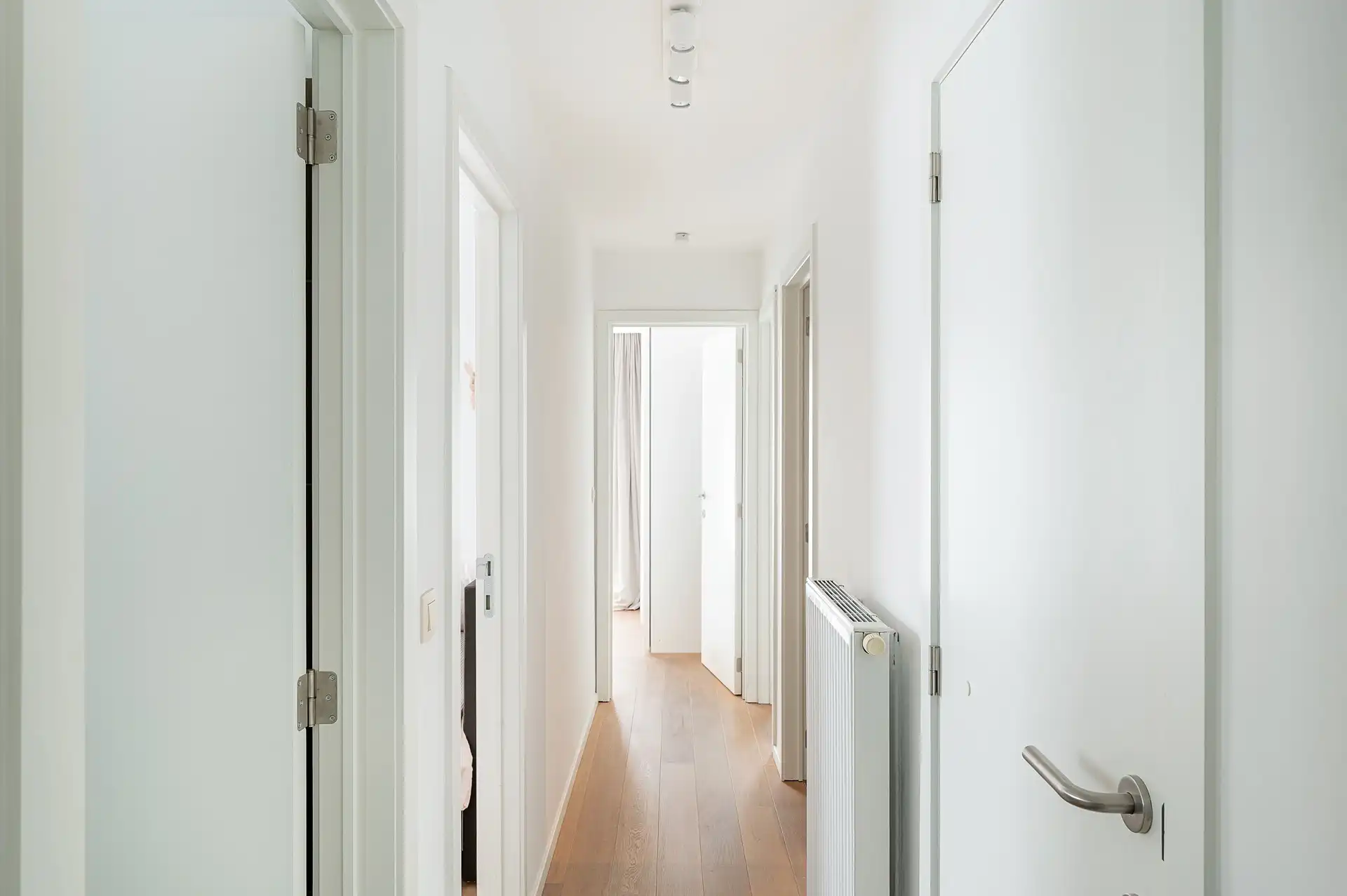 Ruim appartement met 3 slaapkamers in zijstraat van de zeedijk aan het Albertstrand foto 16