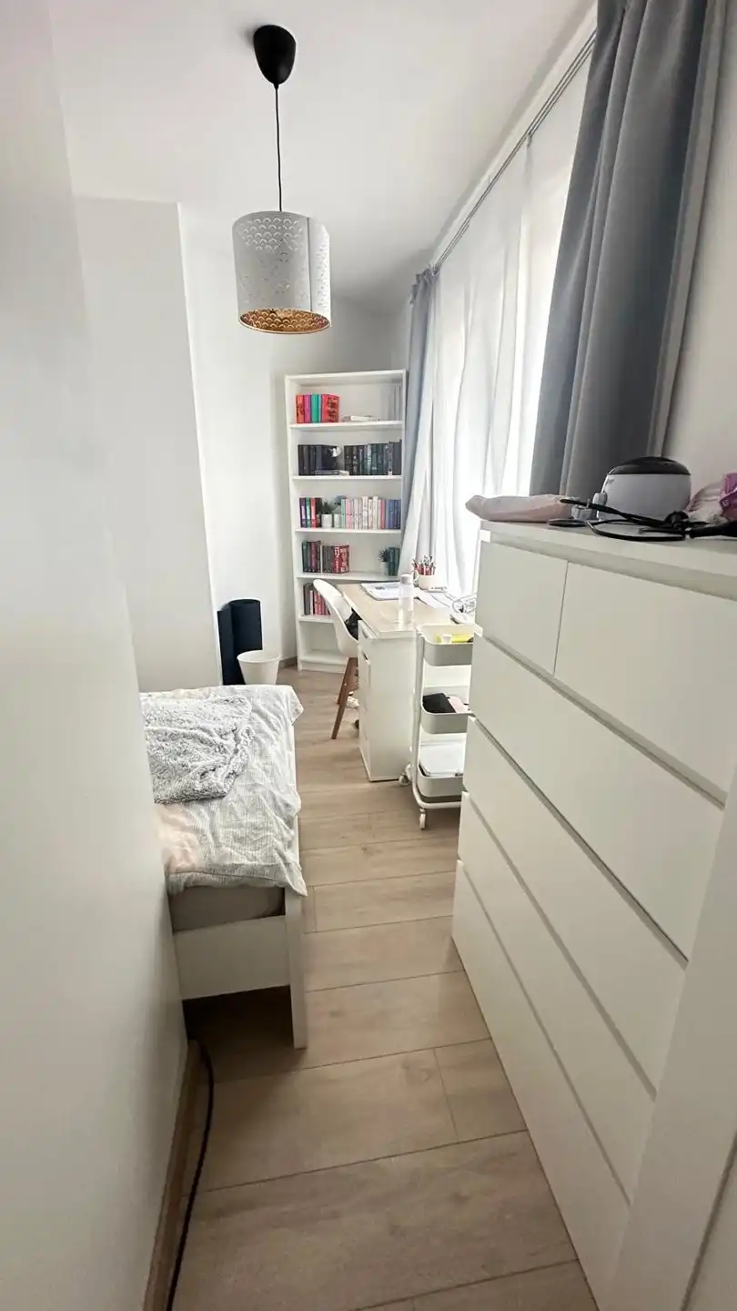 Modern nieuwbouwappartement met terras te huur foto 12