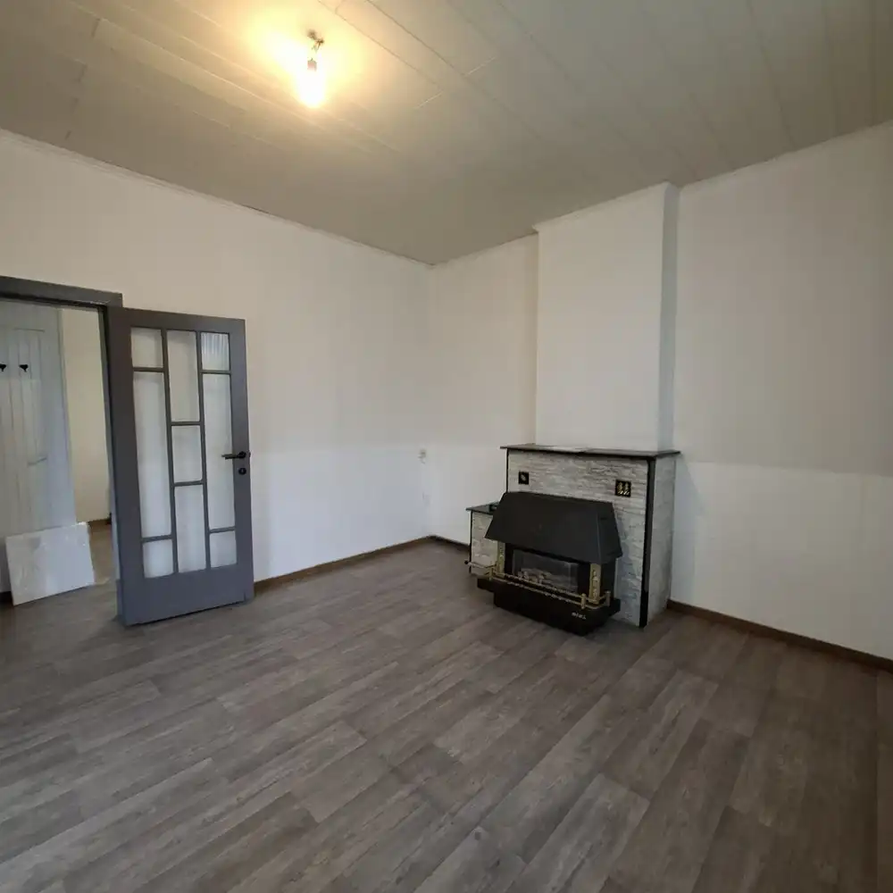 Opbrengsteigendom / gezinswoning in hartje Sint-Truiden foto 2