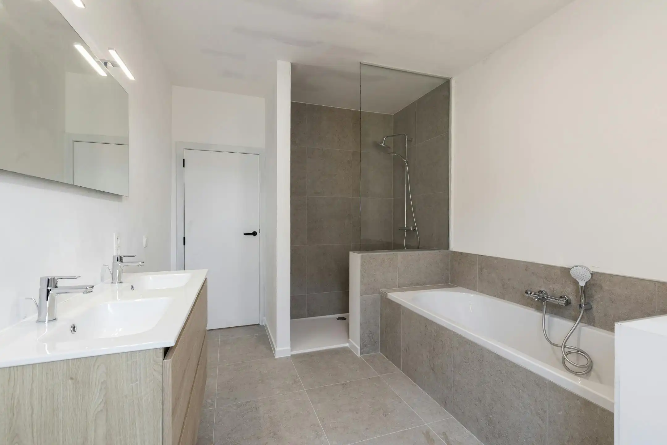 Appartement (101 m²) met 3 slaapkamers en terras in De Panne foto 9