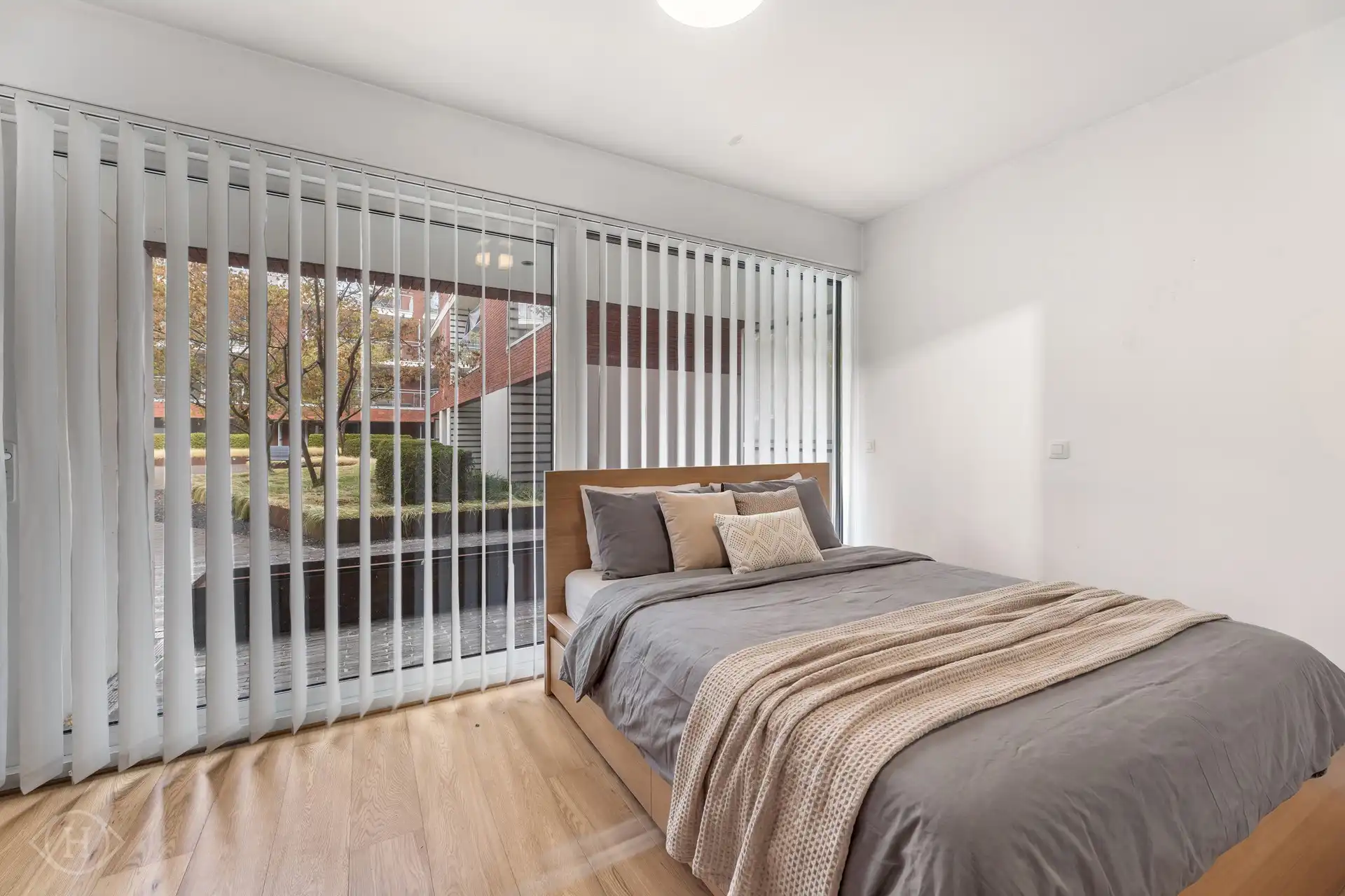 Lichtrijk 1-slaapkamerappartement aan de Vaartkom foto 7