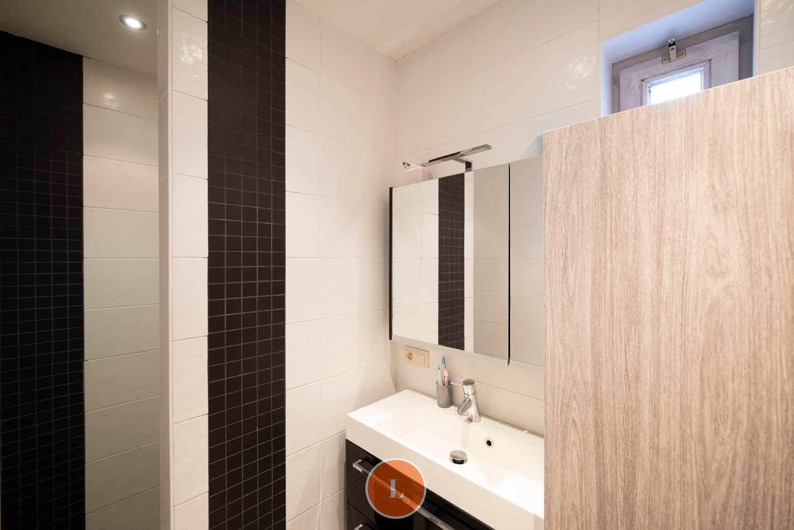 Instapklare woning in Menen foto 8