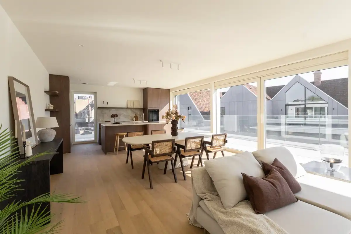 Instapklaar en hoogwaardig afgewerkt 3-slaapkamerappartement in Brugge. foto 5