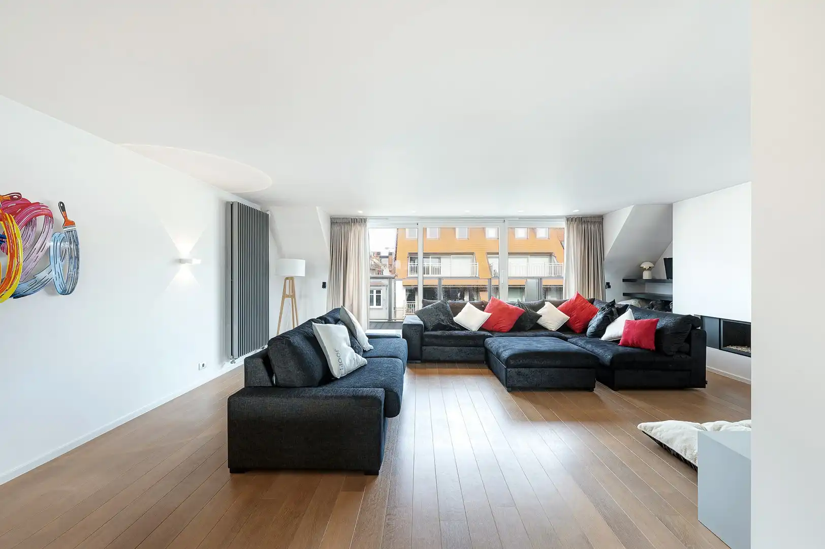 Prachtig duplexappartement van 163 m² met ruime zonneterrassen. foto 2
