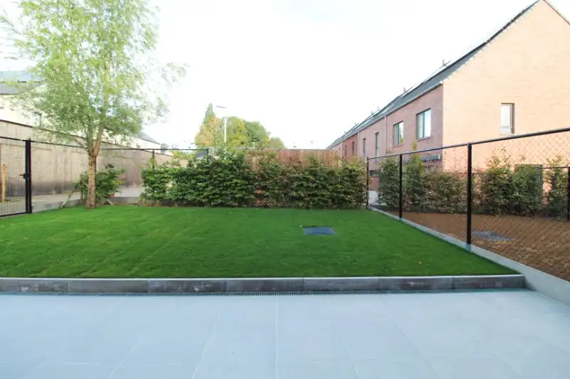 Ruime halfopen nieuwbouwwoning te Kortrijk foto 7