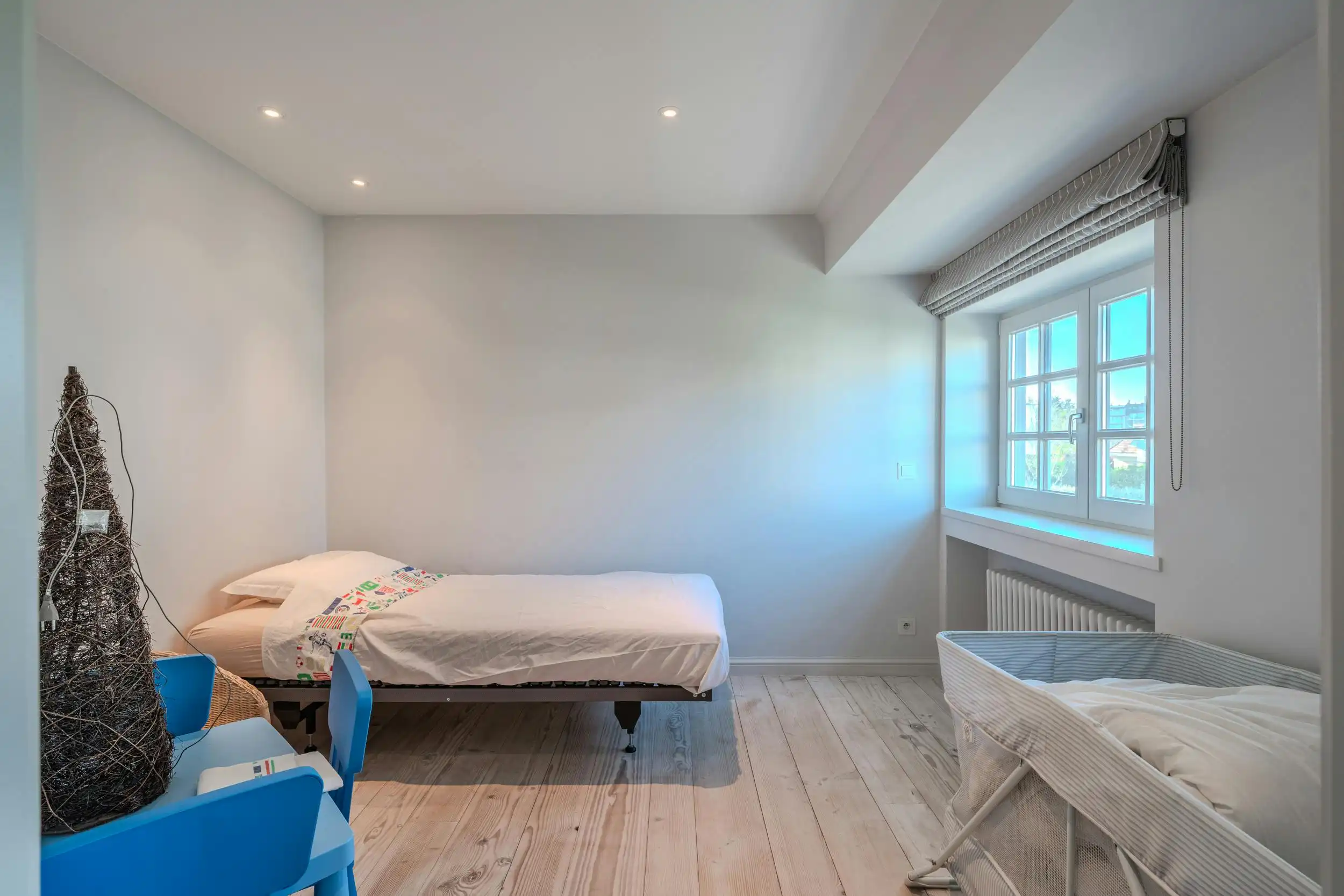 Karakteristieke villa met vier slaapkamers in de Simli wijk foto 7