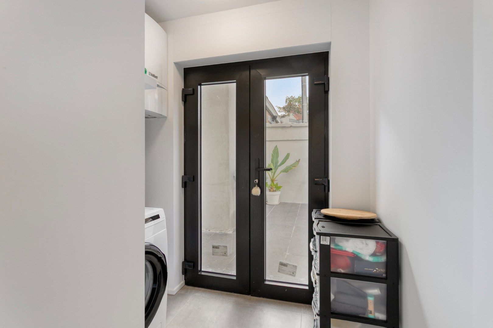 Energiezuinige, instapklare halfopen bebouwing met 4 slaapkamers! foto 8