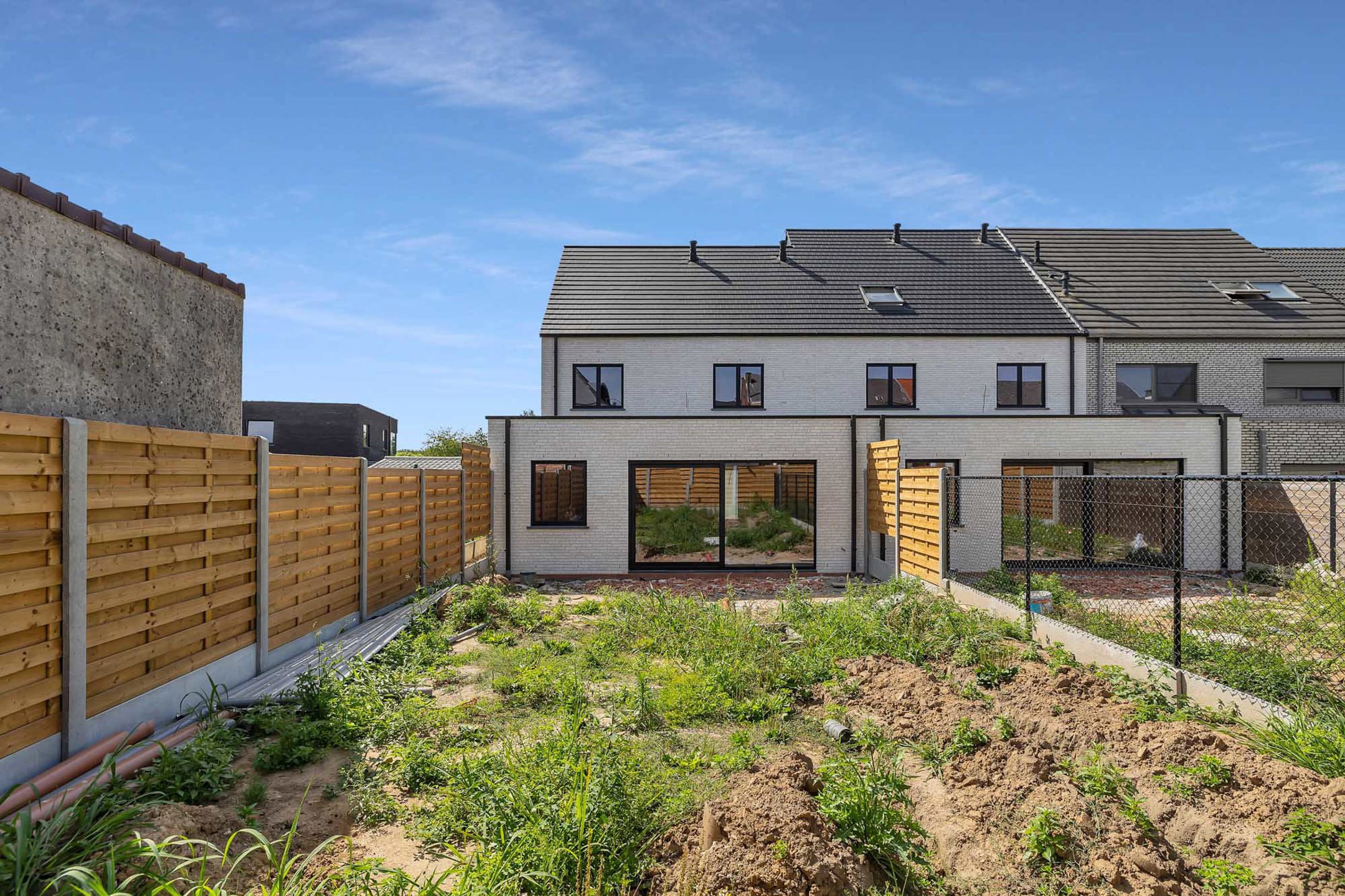 Ruime, volledig afgewerkte nieuwbouwwoning te Denderhoutem foto 23