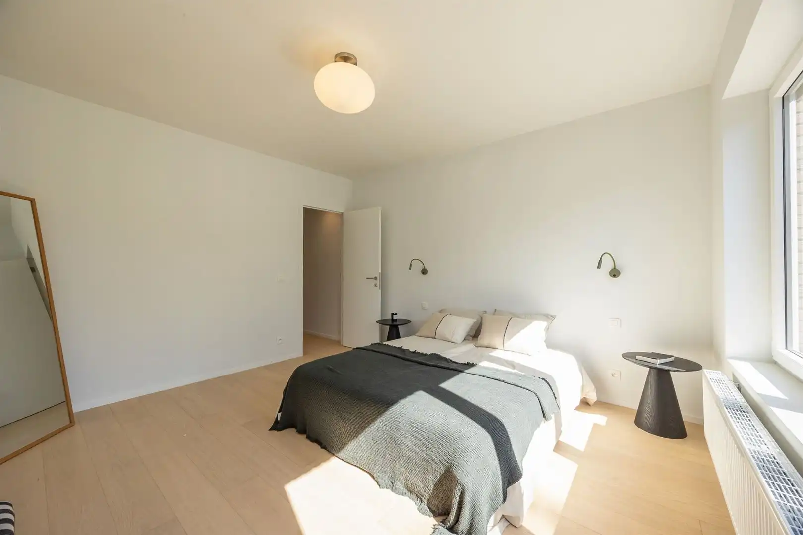 Gerenoveerd blokje met 3 Appartementen foto 7