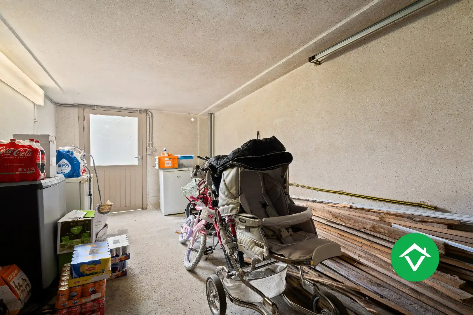 Te koop Alleenstaande woning met 3 slaapkamers en garage centraal gelegen te Wijnendale foto 30