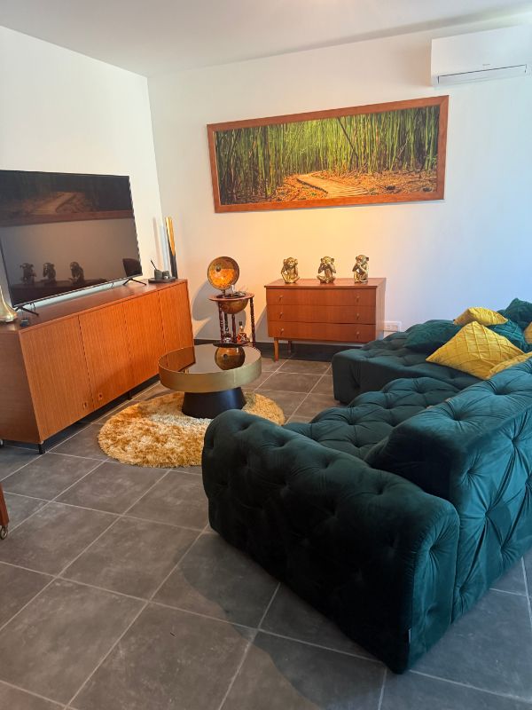 Gelijkvloers nieuwbouwappartement met terras en gezellig tuintje. foto 4