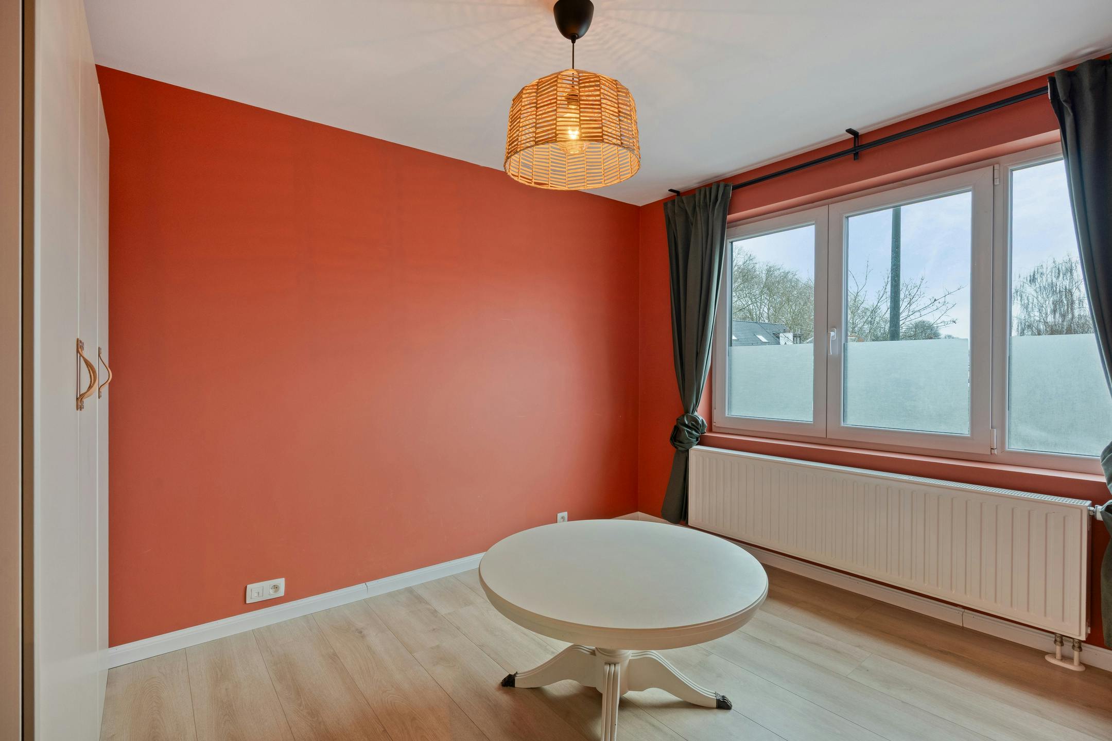 Gerenoveerd huis met 3 slaapkamers te koop in Vilvoorde foto 11