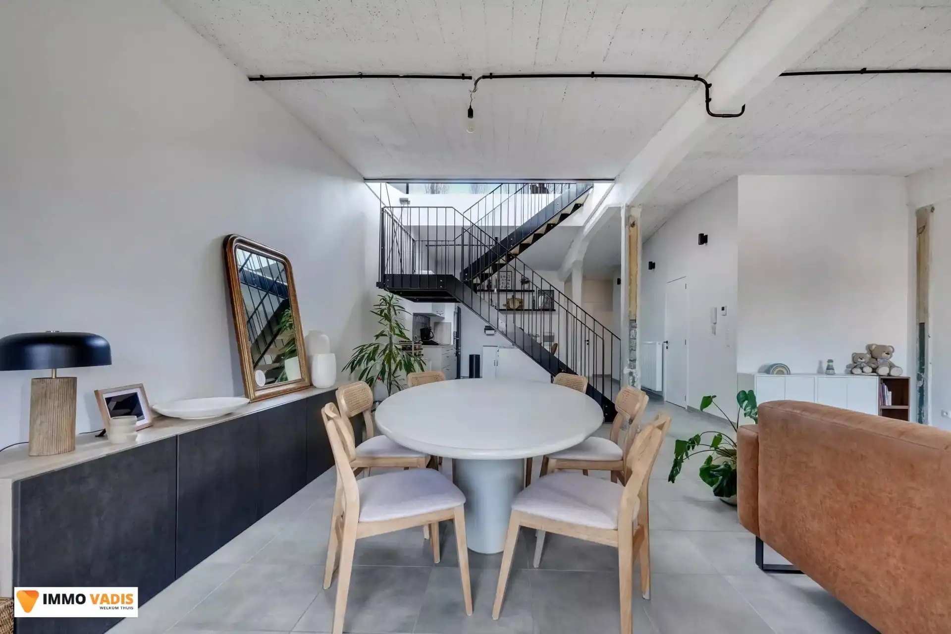 Stijlvol penthouse met twee volwaardige slaapkamers foto 4