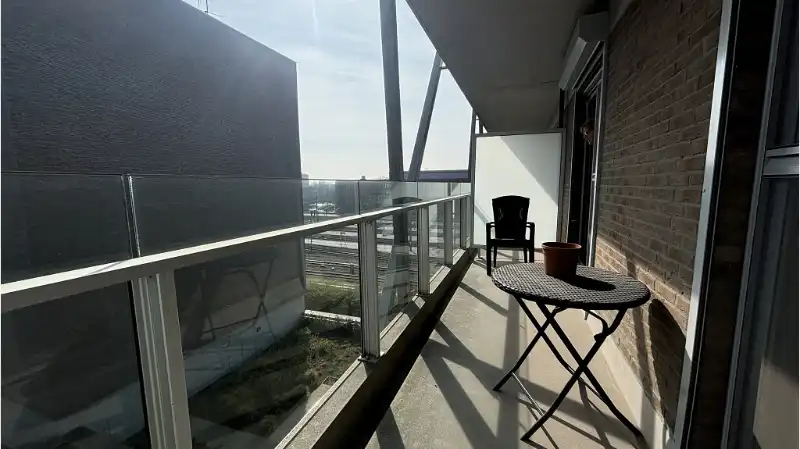 Recent 2-slaapkamerappartement met Terras te koop in Brugge foto 11