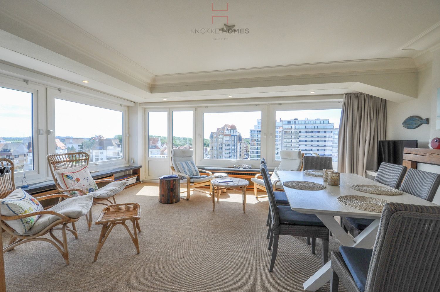 Uniek hoekappartement met uitzonderlijk panoramisch uitzicht in Duinbergen foto 8