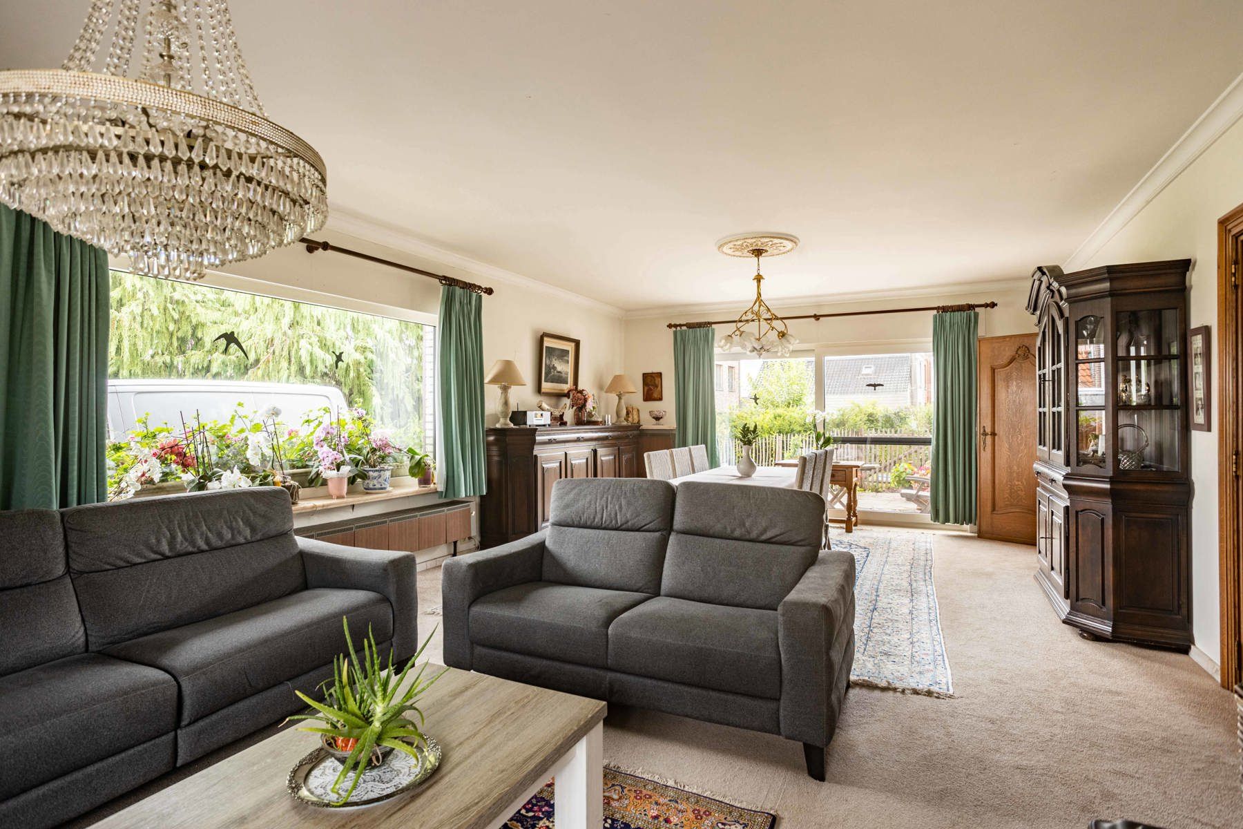 Aangename woning met 4slpk, tuin + garage  foto 3