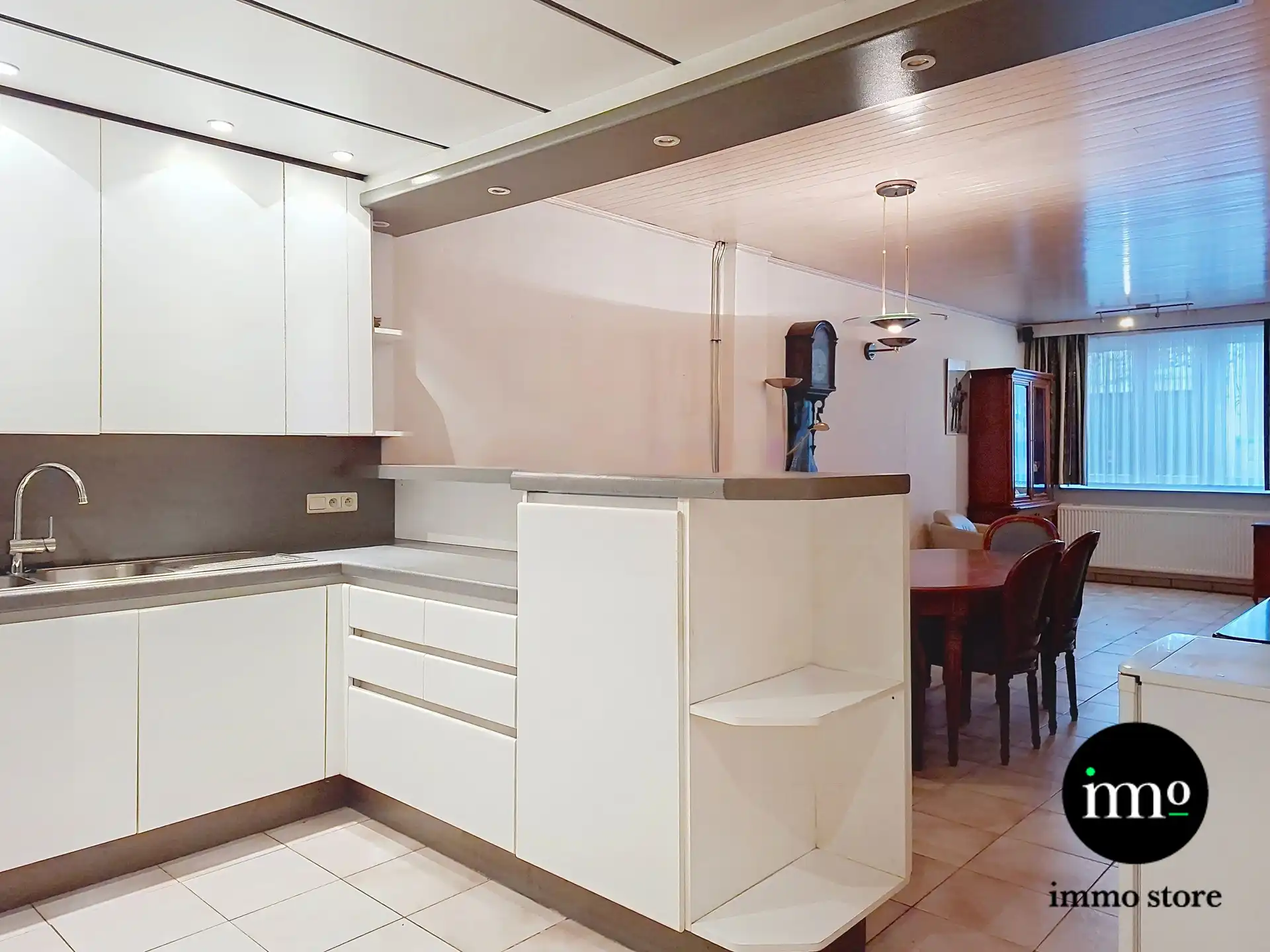 Unieke kangoeroewoning met atelier en garage foto 21