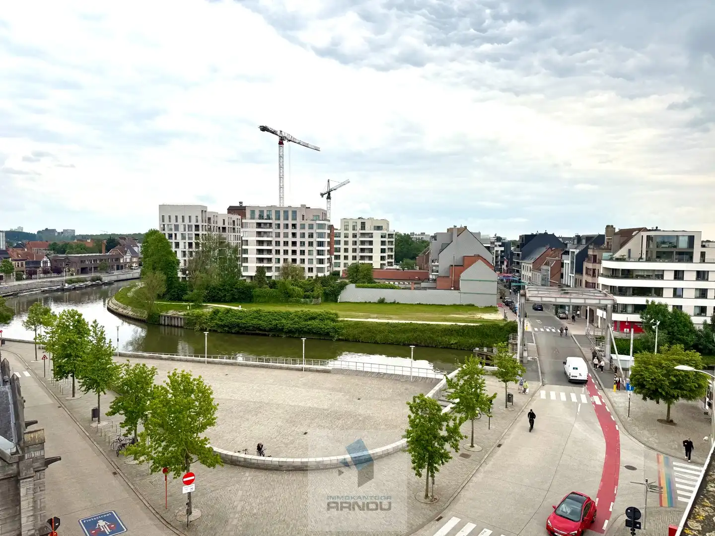 Penthouse duplex met unieke terrassen en zichten op de Markt foto 39