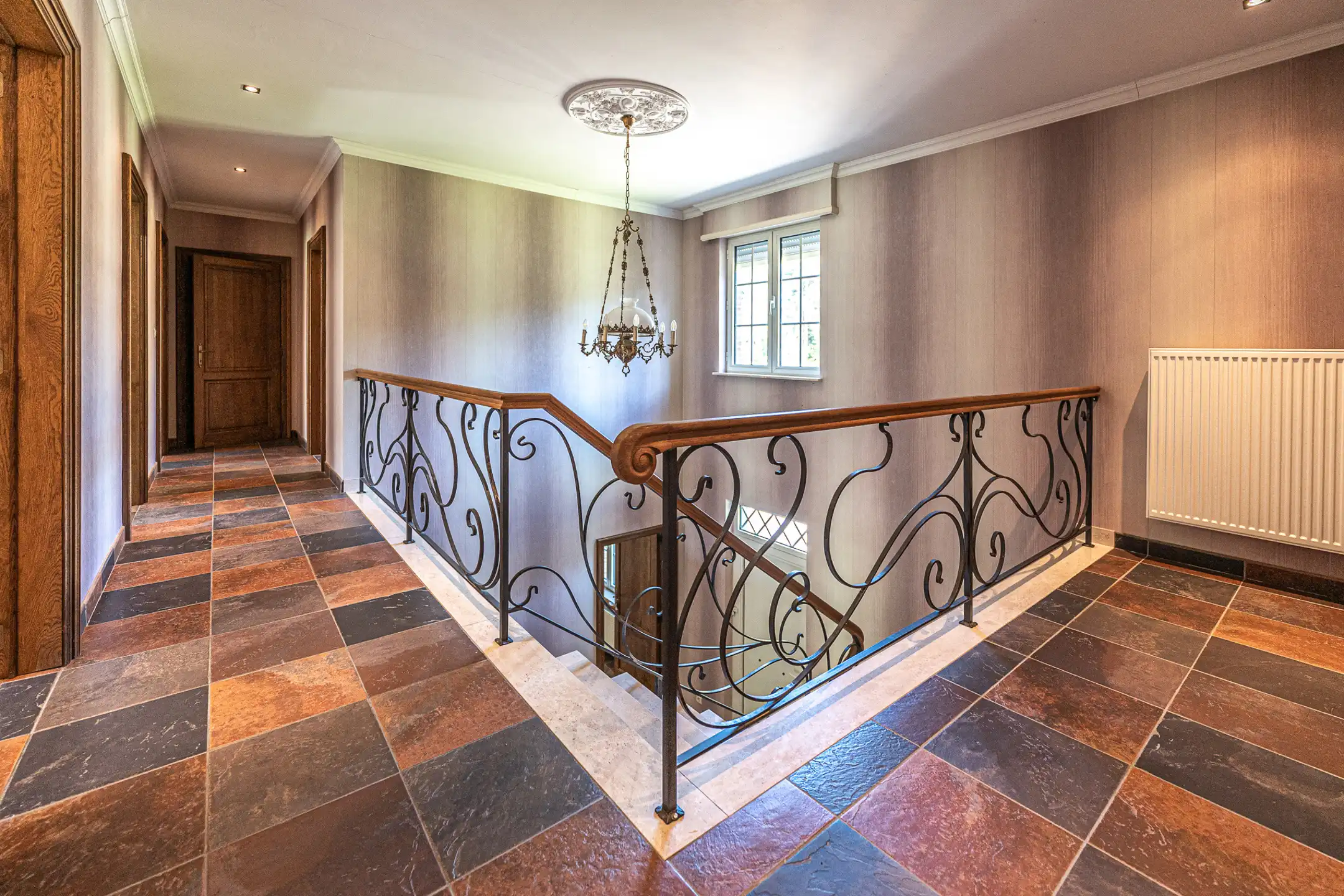 Ruime villawoning op topligging foto 18