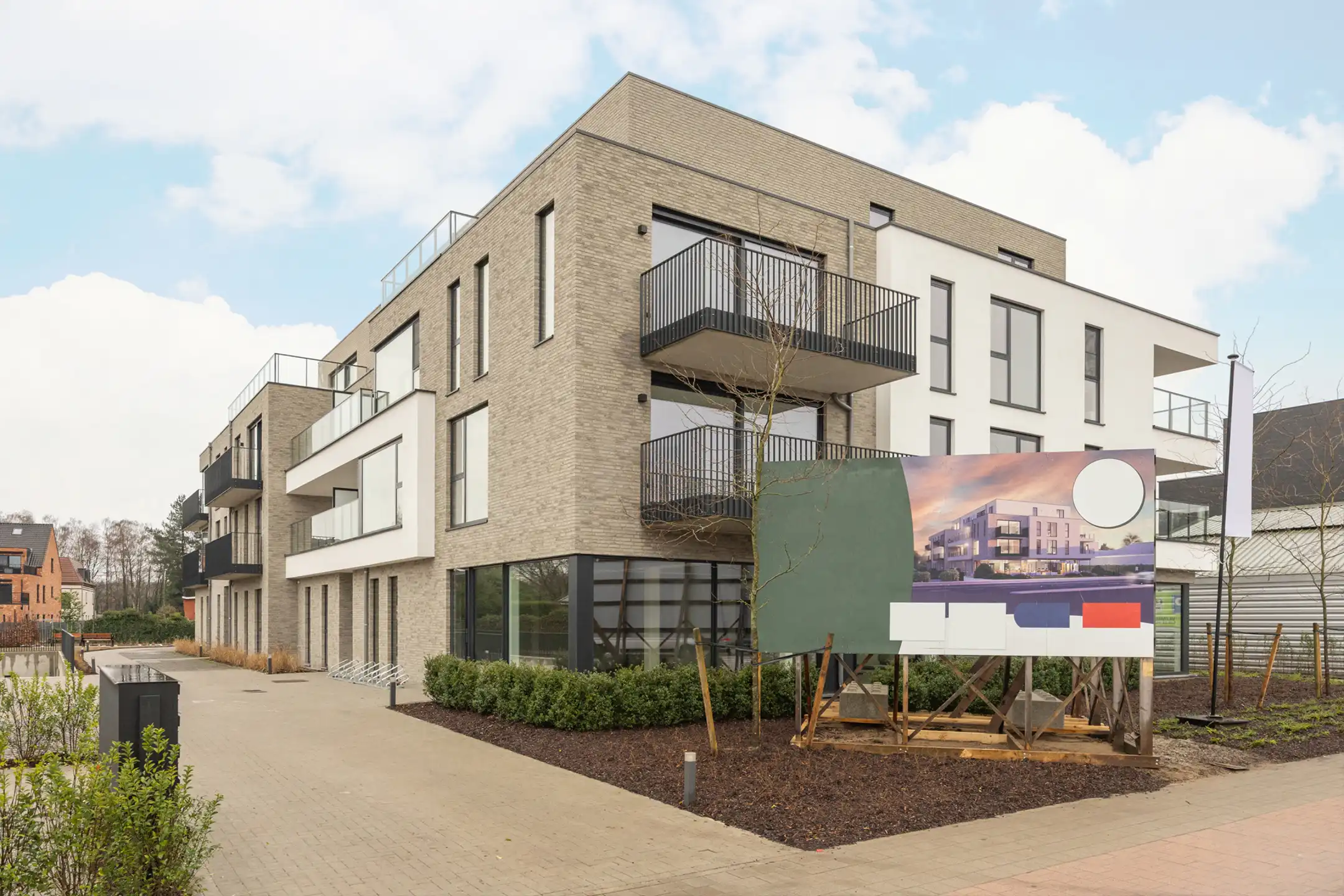 Nieuwbouw penthouse met 1 slaapkamer en terras foto 2