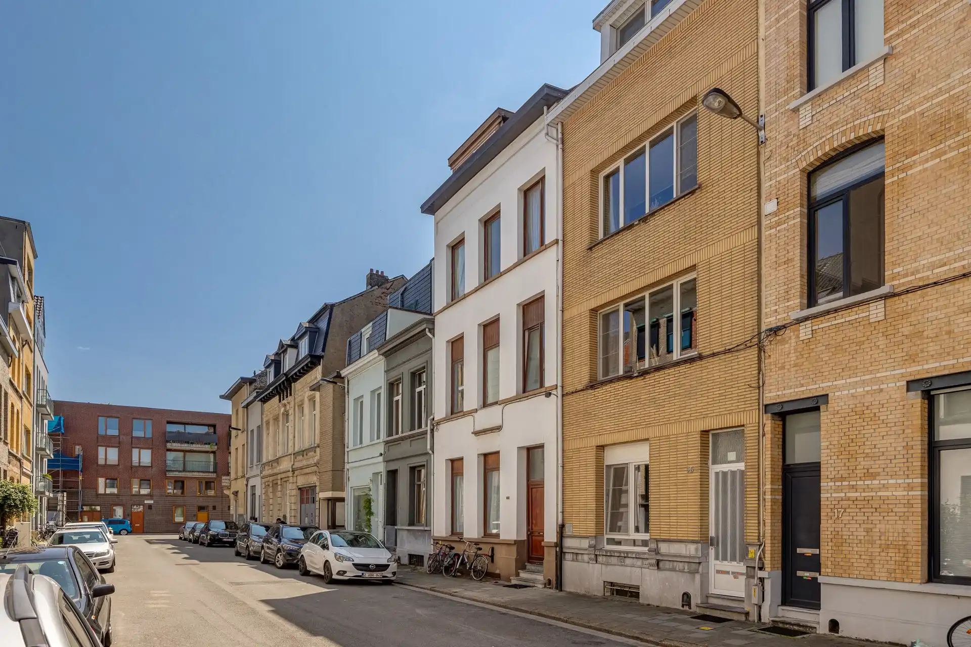 Ruime herenwoning  op Antwerpen-Zuid foto 2