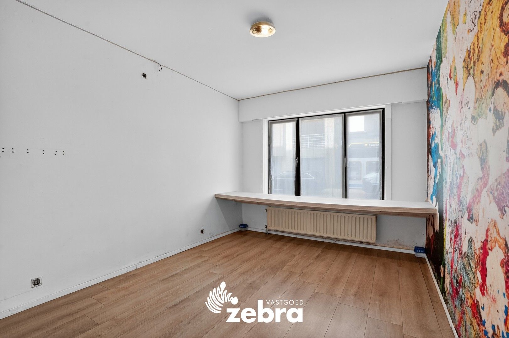 Zeer ruime woning met inpandige garage te koop in Staden! foto 10
