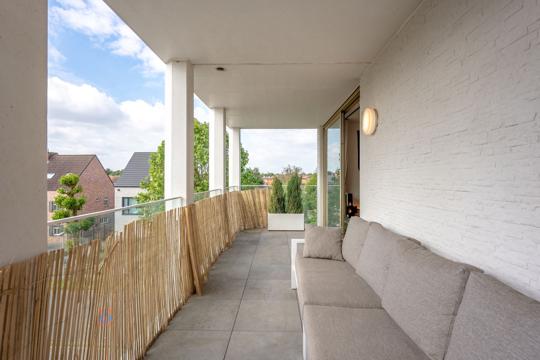Instapklaar 1-slaapkamerappartement + parking op Marktplein foto 5