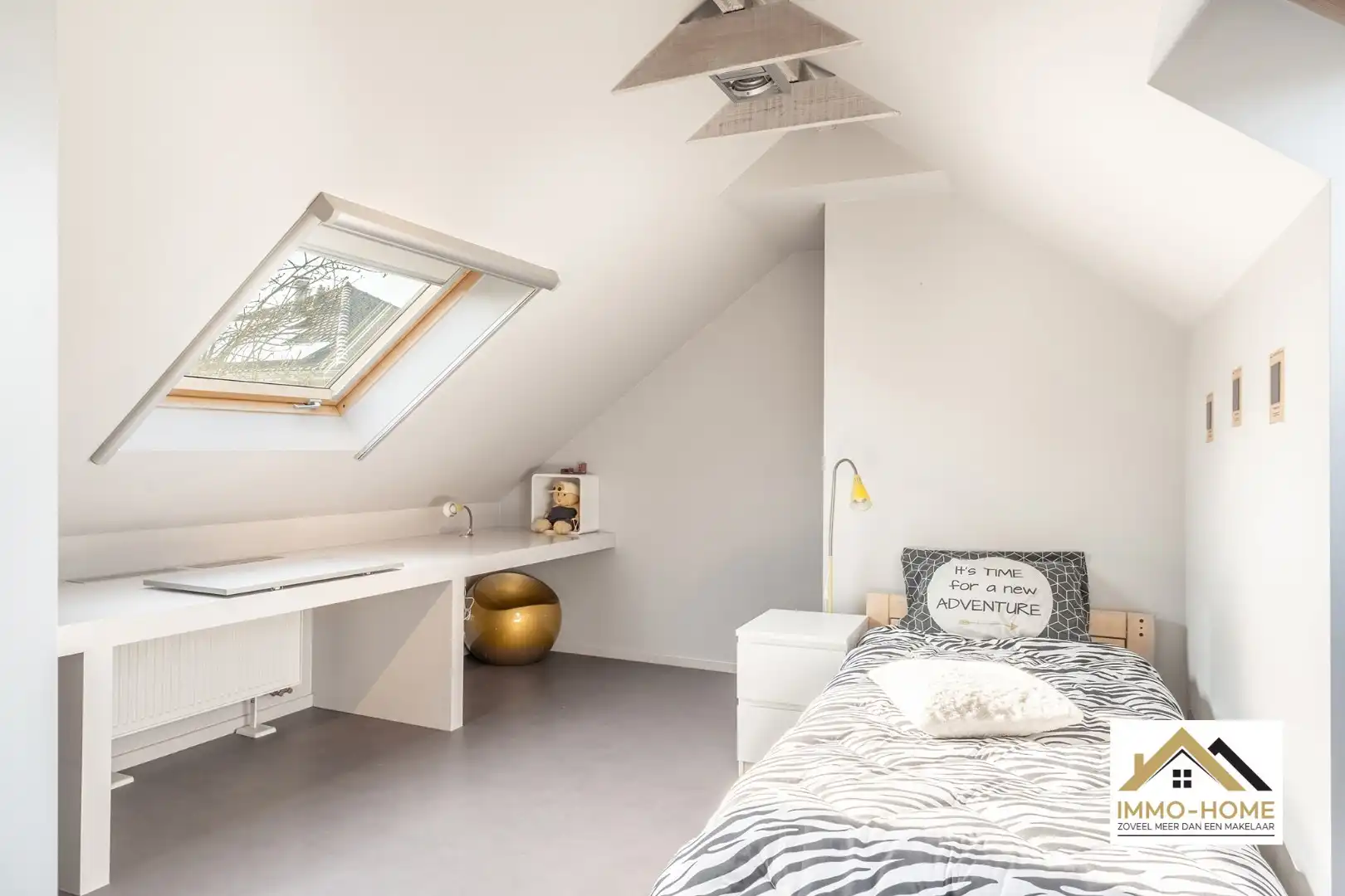 Zeer ruime gerenoveerde villa op prachtige ligging foto 23