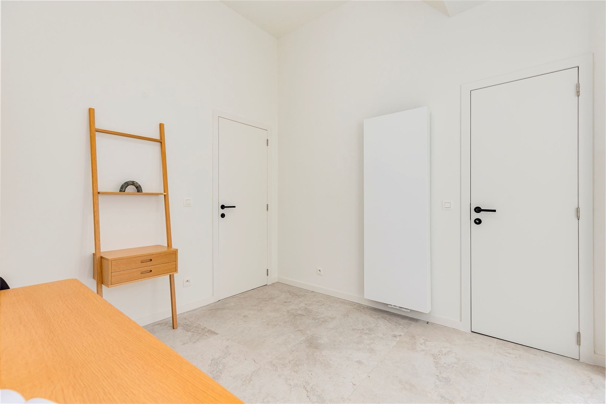 Gerenoveerde woning met 5 slk en 2 badk aan Park Spoor Noord foto 9