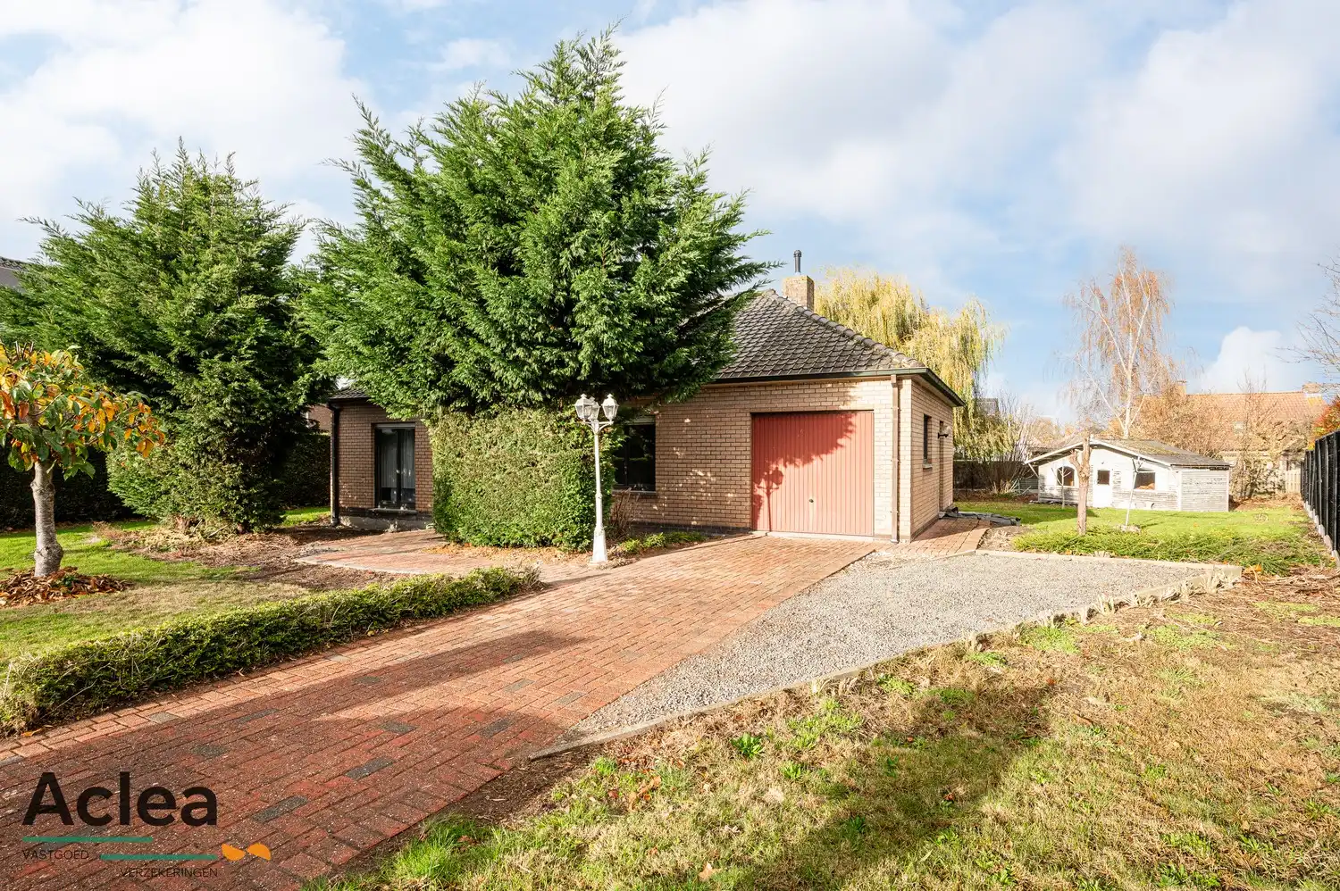 Vrijstaande woning op een goed gelegen, ruim perceel foto 39