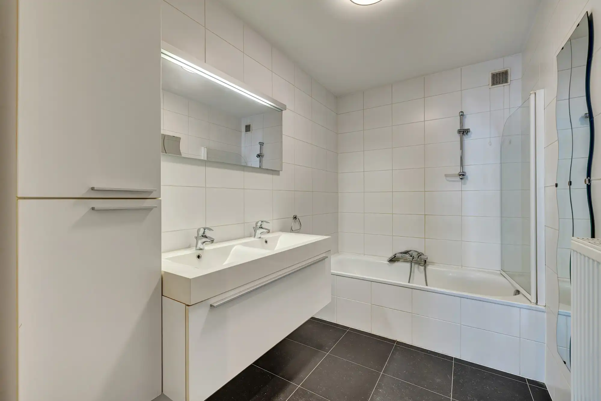 Instapklaar appartement met 2 slpks in centrum Liedekerke foto 10