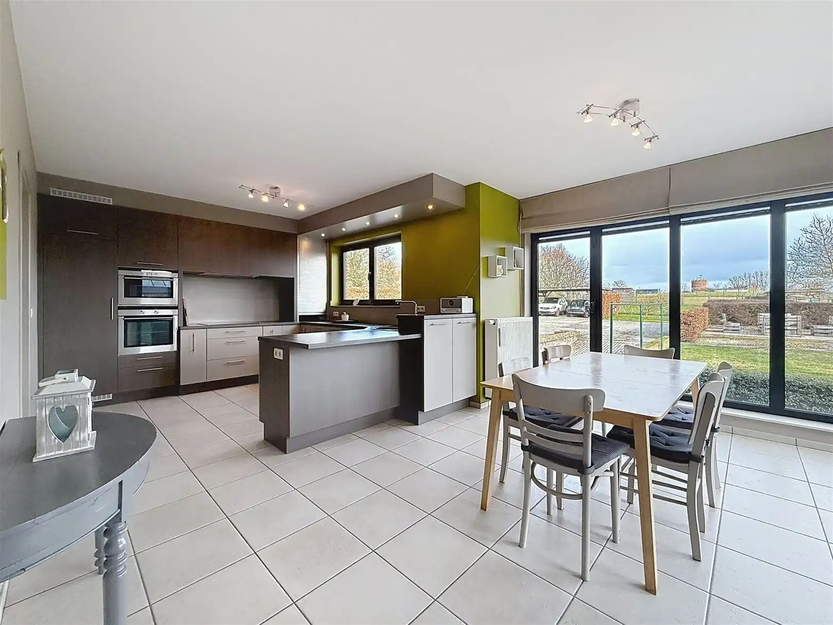 Ruime open bebouwing, 3 slpks, garage, tuin, 16a 05ca foto 15