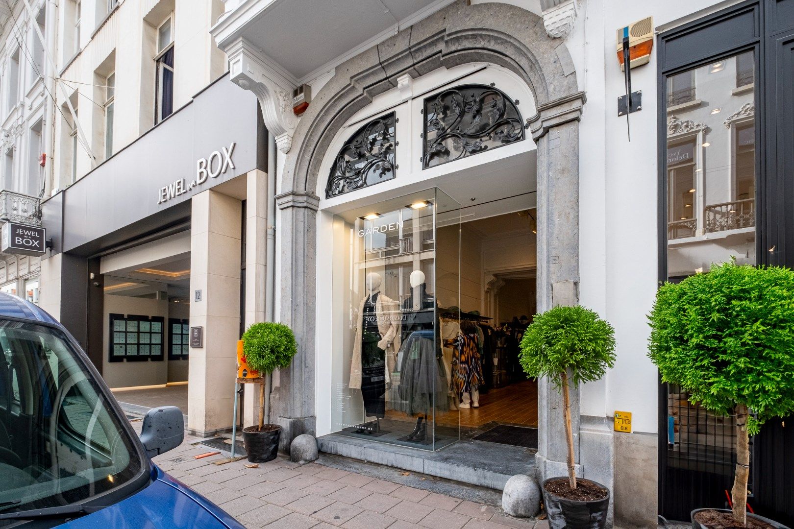 ()=>{if(producerUpdateValueVersion(node),producerAccessed(node),node.value===ERRORED)throw node.error;return node.value} Leopoldstraat 10 - - 2000 Antwerpen