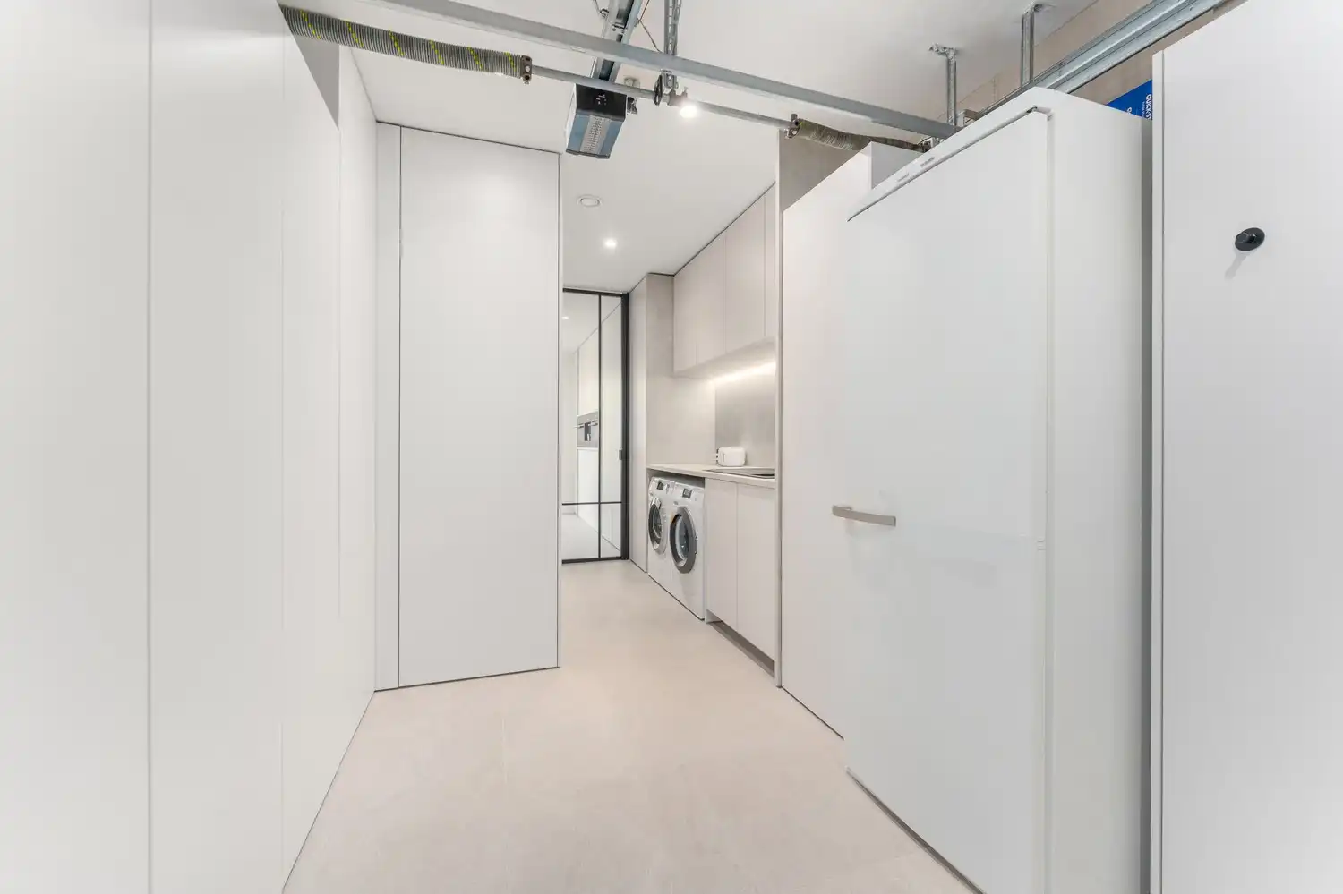 Exclusieve, recente nieuwbouwwoning met 5/6 slpks + tuin! foto 19