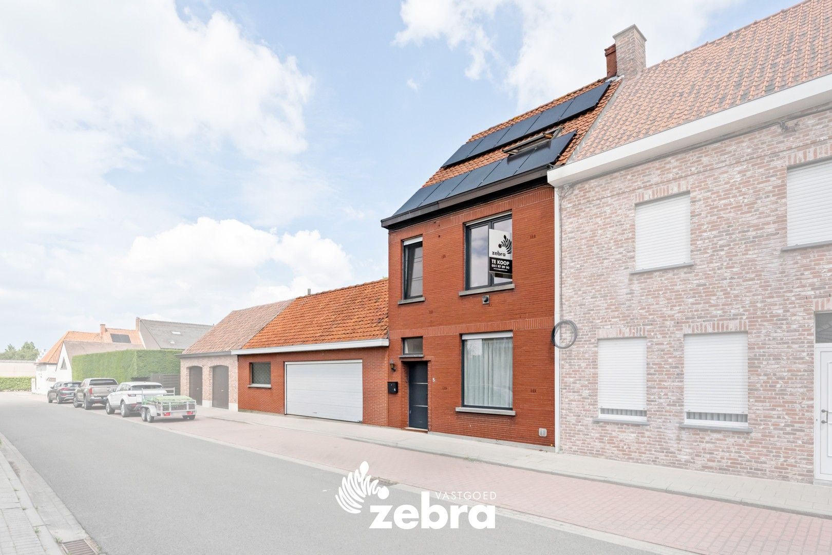 Instapklare woning met grote garage en 3 volwaardige slaapkamers! foto 18