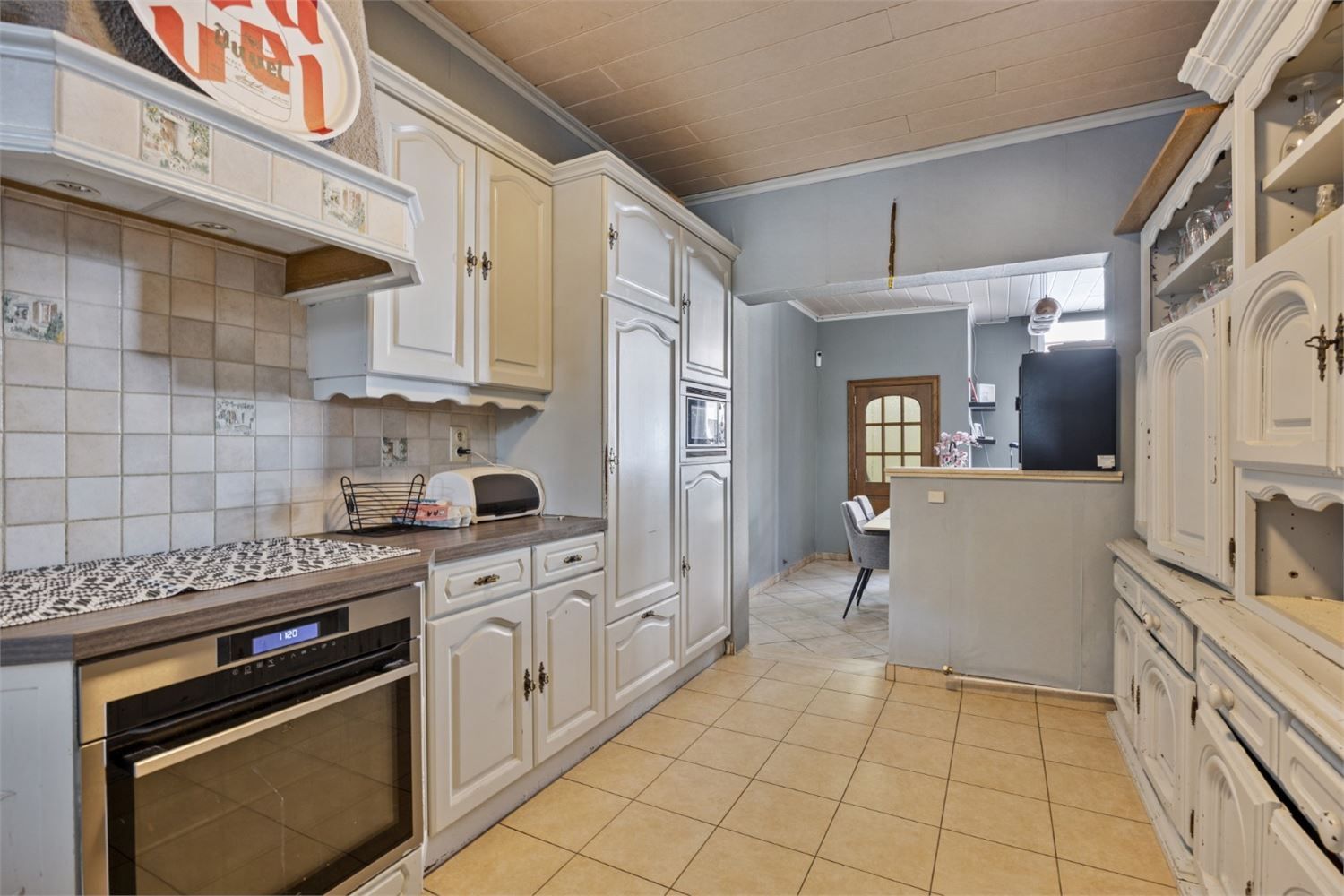 Verrassend ruime instapklare woning met 6 slaapkamers en zonnige tuin – hartje Meerbeke foto 12