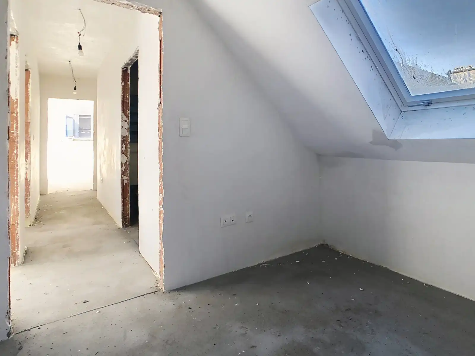 Nieuwbouwresidentie met 3 appartementen onder registratie foto 31