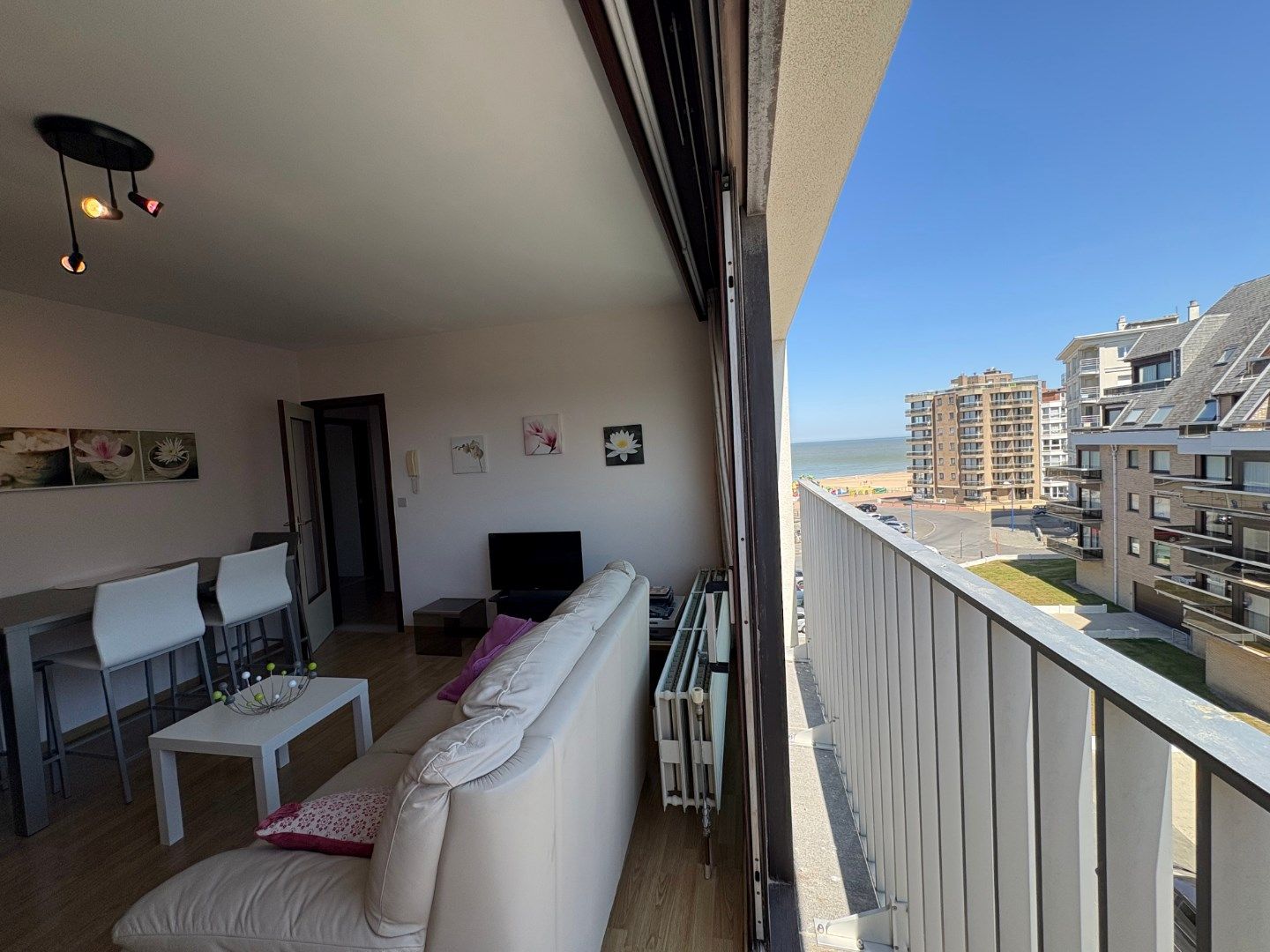 Appartement met 2 slaapkamers – Vlakbij zee, zonnekant & klein zeezicht foto 12