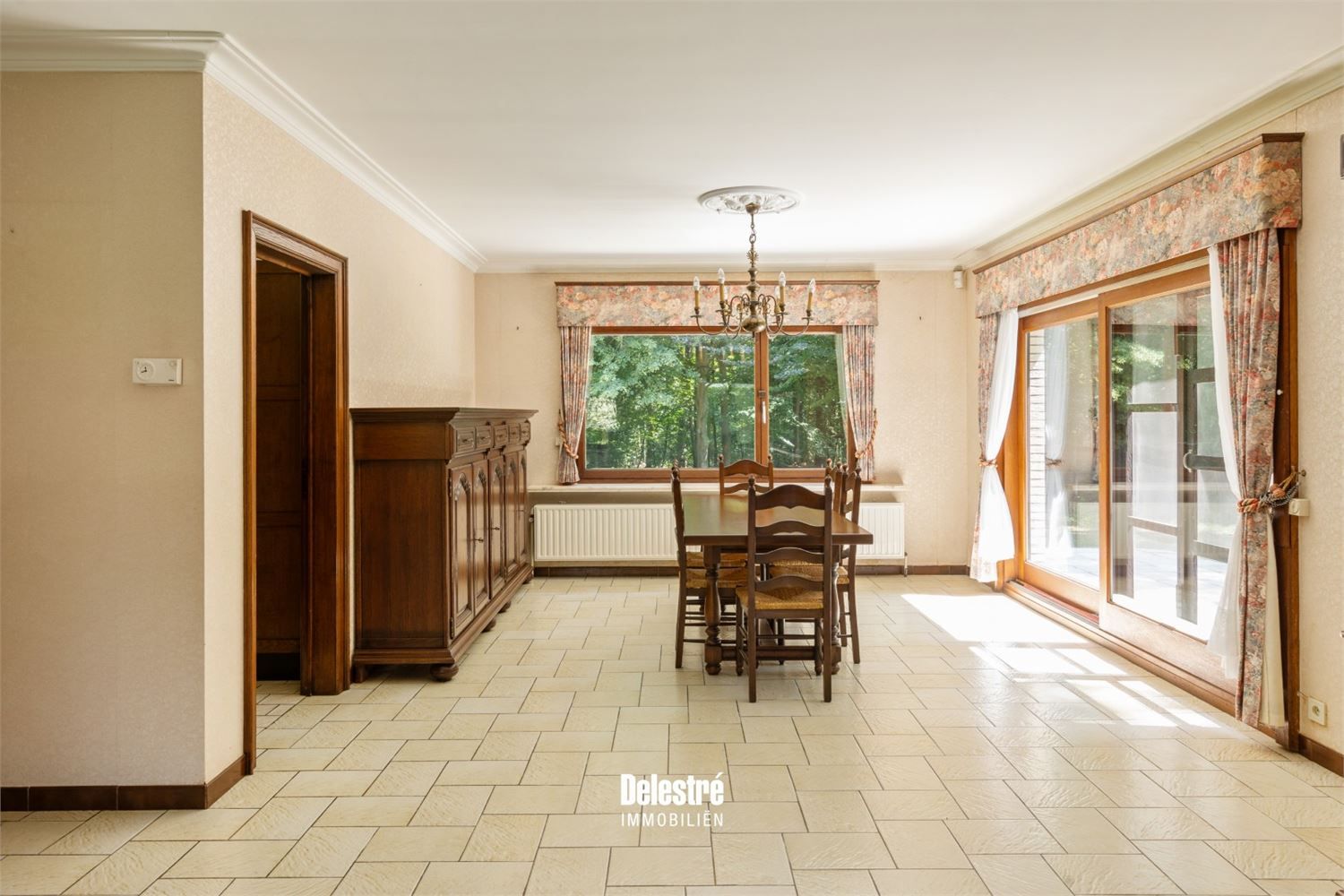 TIJDLOZE VILLA OP 3.317 M2 BOIS DE STRIHOUX foto 8