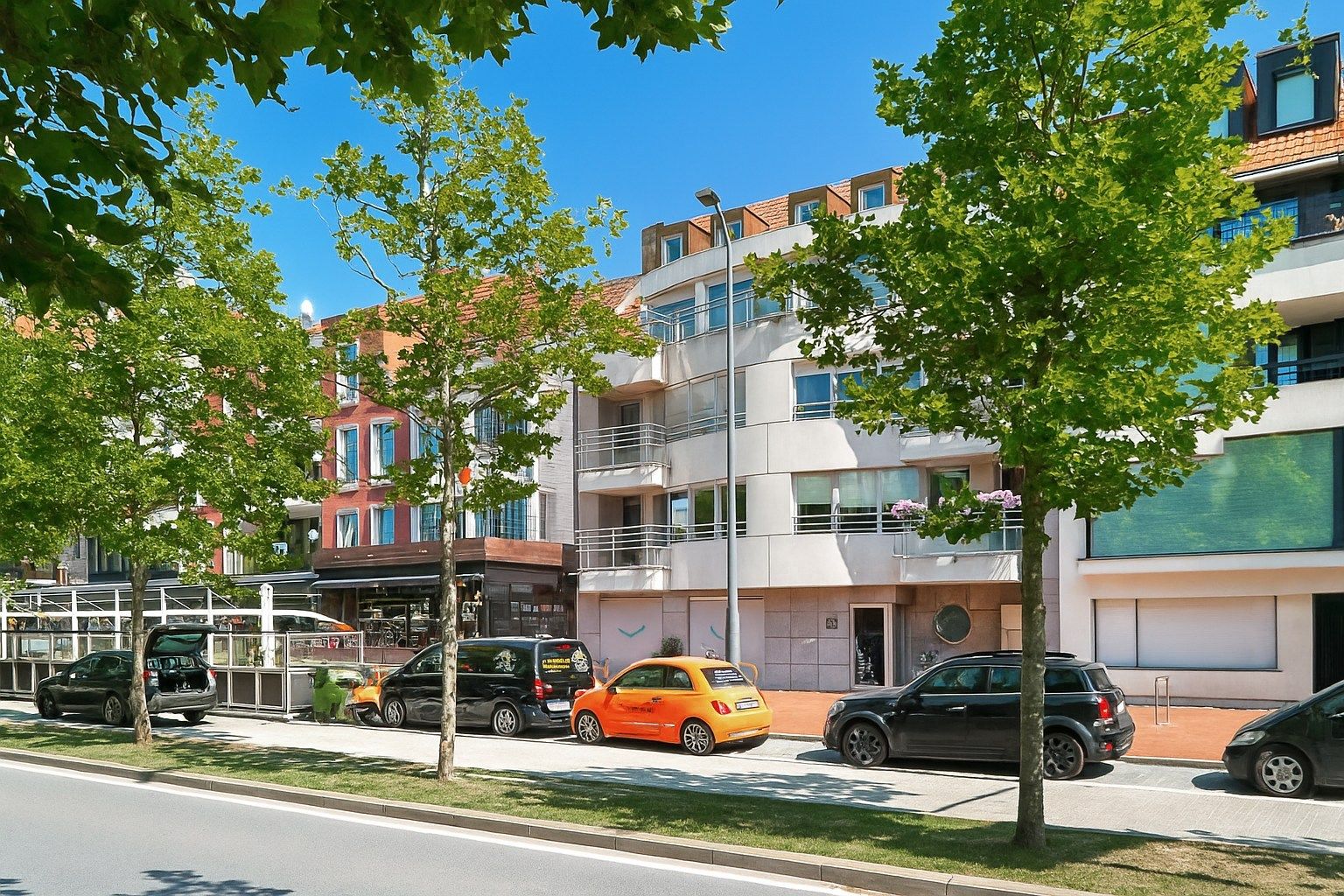 Ruim appartement met 2 slaapkamers te Knokke foto 17