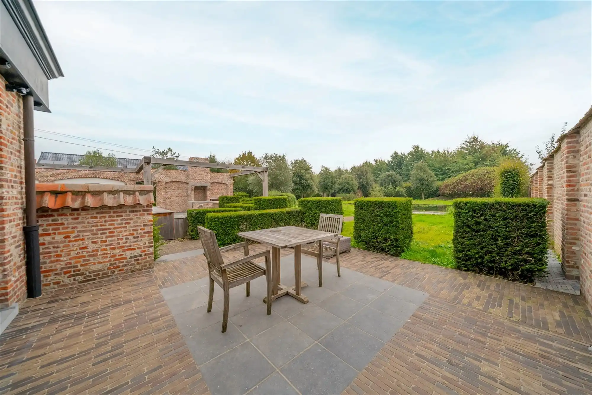 Villa op 1774 m² foto 4