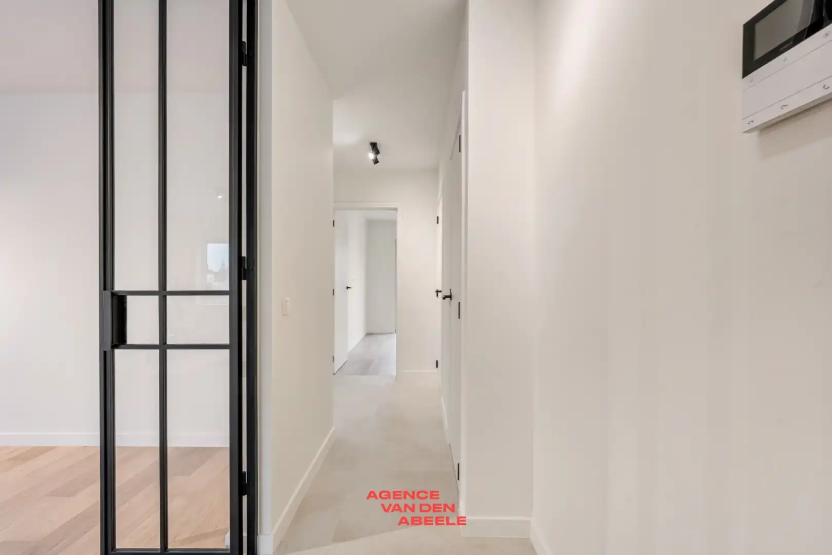 Gerenoveerd A label  appartement met 2 slaapkamers  en terras  foto 13